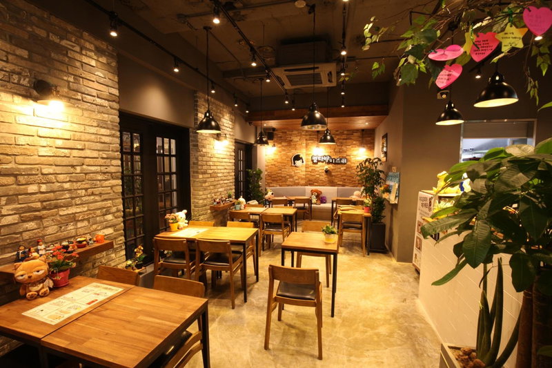 Angel Hotel, Busan, South Korea