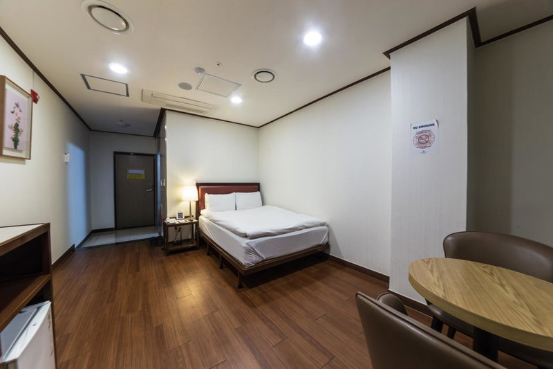 Youngbin Hotel, Seoul, South Korea