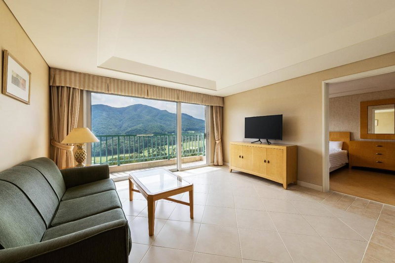 Oak Valley Resort Valley Village, Wonju, South Korea