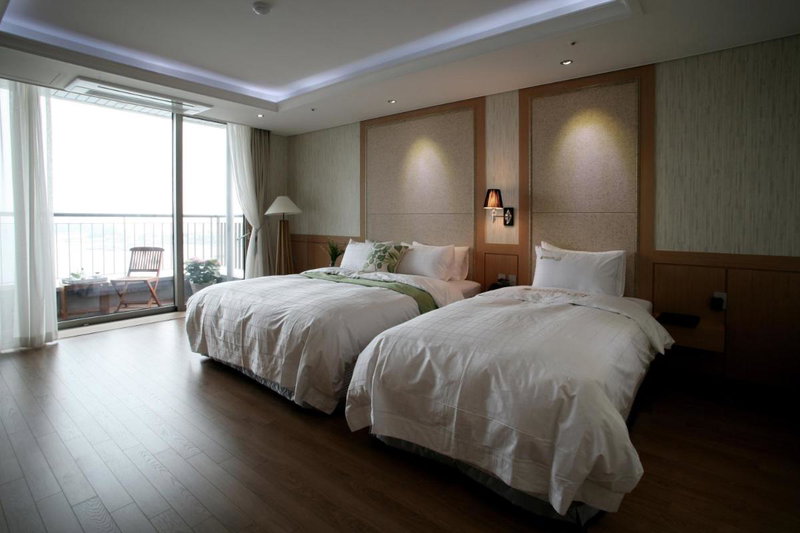 Benikea Hotel Yeosu, Yeosu, South Korea