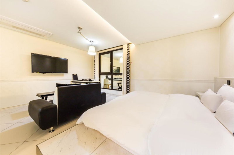 Hotel Cullinan Wangsimni, Seoul, South Korea