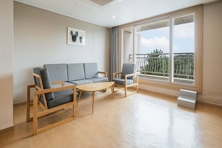 Heyy Seogwipo Hotel, Seogwipo, South Korea