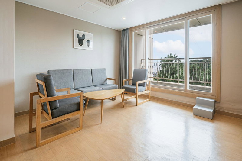 Heyy Seogwipo Hotel, Seogwipo, South Korea
