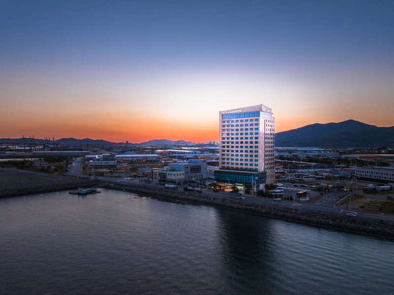 Gwangyang Lacky Hotel, Gwangyang, South Korea