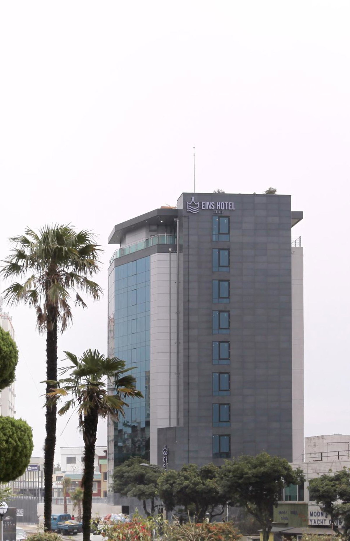 Eins Hotel, South Korea