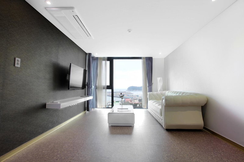 Eins Hotel, Seogwipo, South Korea