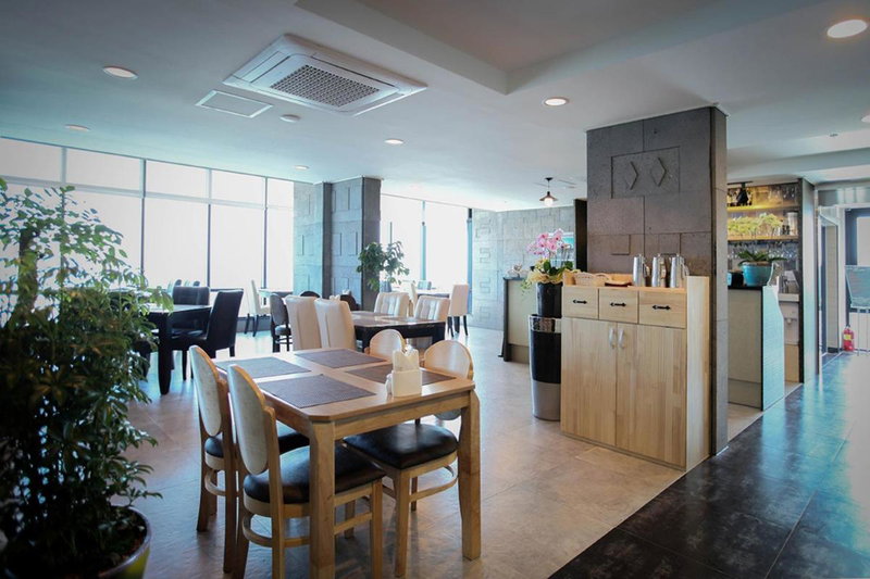 Eins Hotel, Seogwipo, South Korea
