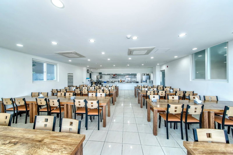 Jungmoon City Hotel & J-hill Hotel, Seogwipo, Южная Корея