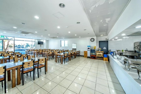 Jungmoon City Hotel & J-hill Hotel, Seogwipo, Южная Корея