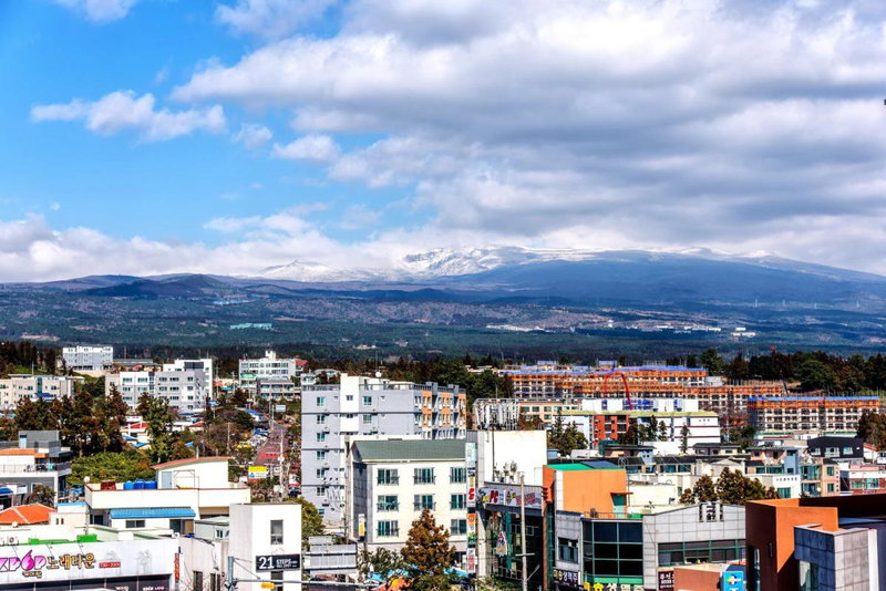 Jungmoon City Hotel & J-hill Hotel, Seogwipo, Южная Корея
