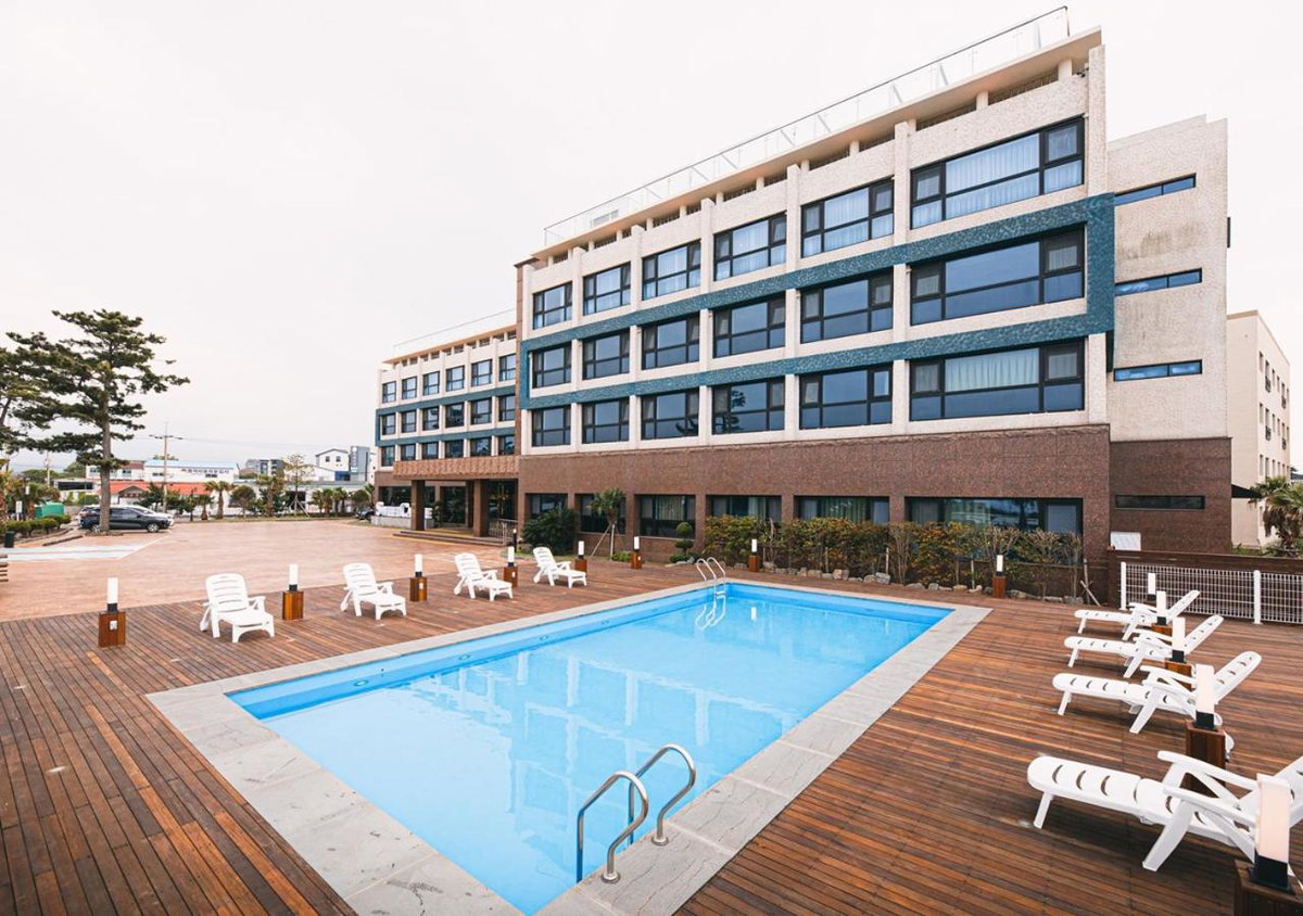 Hotel Sweet Castle Jeju Hamdeok, South Korea
