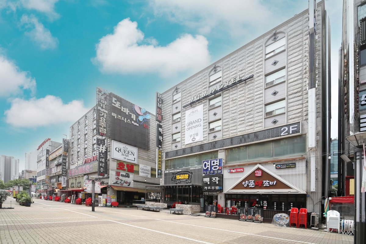Отель · HOTEL ViA, Ansan-si