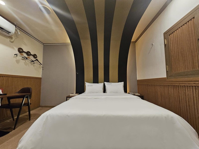 HOTEL ViA, Ansan-si, Южная Корея