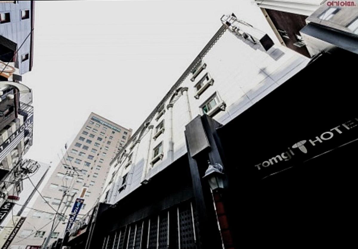Jamsil Tomgi Hotel, South Korea