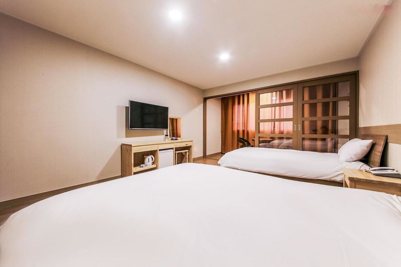 Fantastic Ocean View Sydney Hotel, Gaigeturi, South Korea