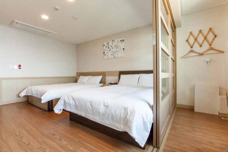 Fantastic Ocean View Sydney Hotel, Gaigeturi, South Korea