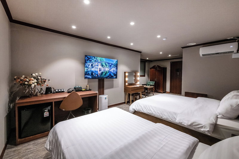 New Chonji Hotel, Seoul, South Korea