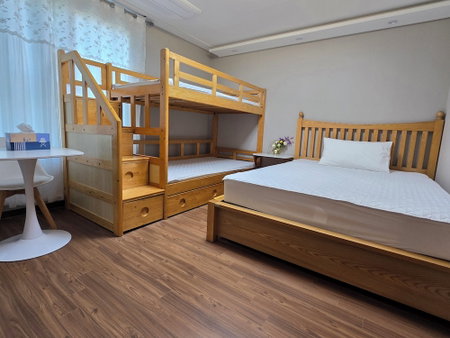 Incheon Airport Guesthouse L, Incheon, South Korea