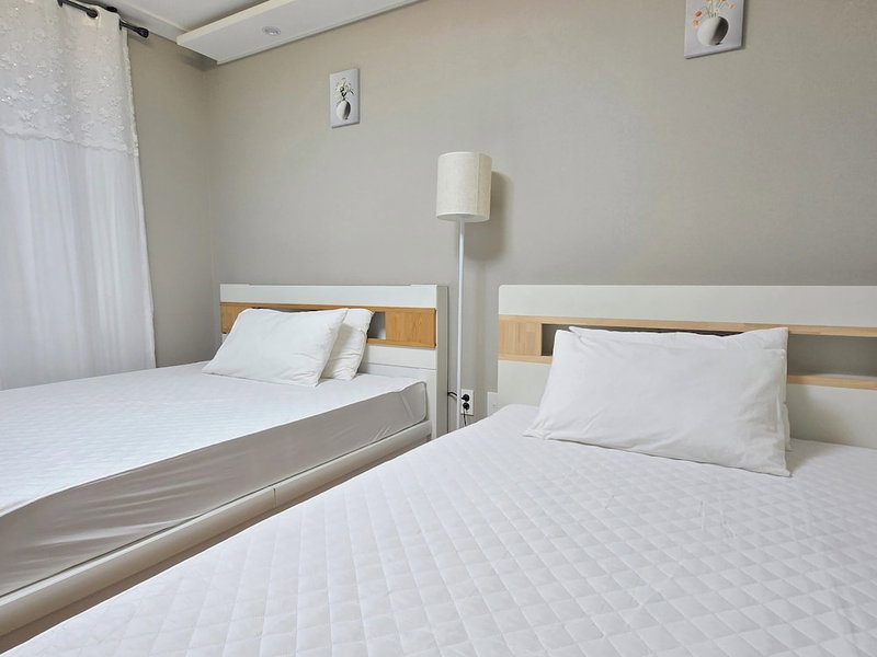 Incheon Airport Guesthouse L, Incheon, South Korea