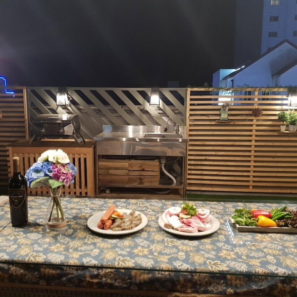 Picasso Hotel, Donghae City, South Korea