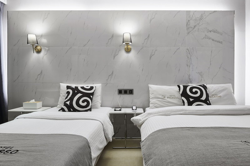 Picasso Hotel, Donghae City, South Korea