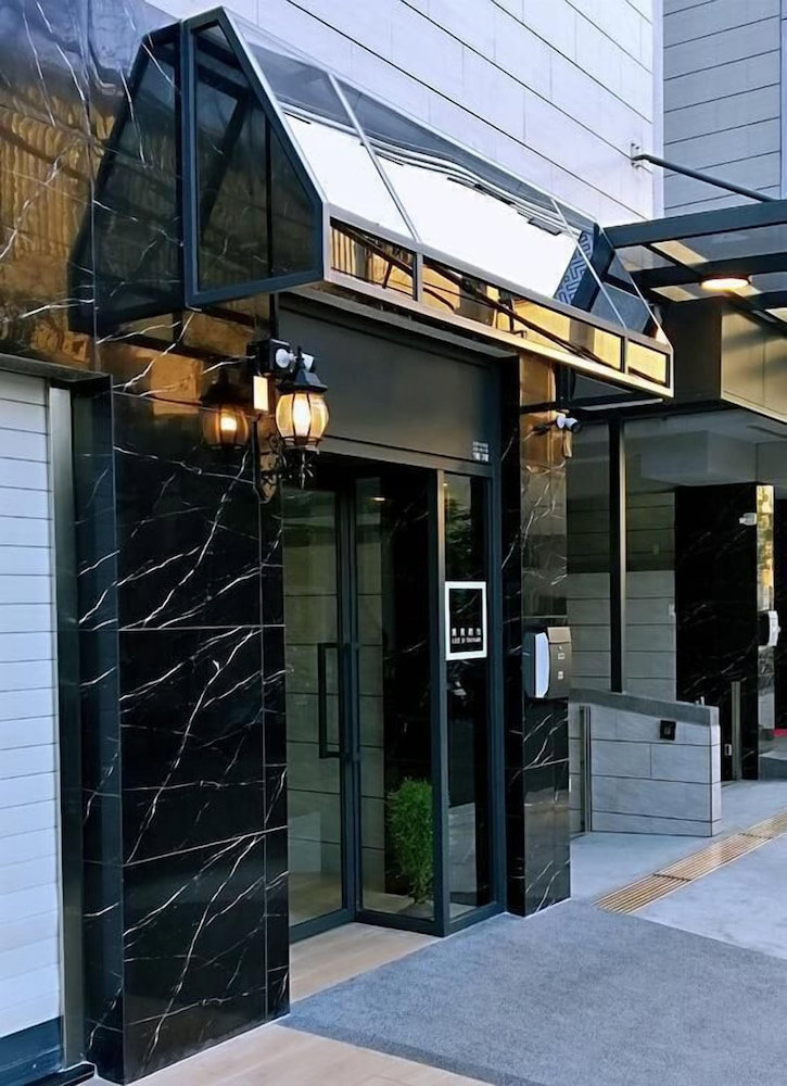 Hotel · Seeing Nantai Holiday Apartment, Tainan