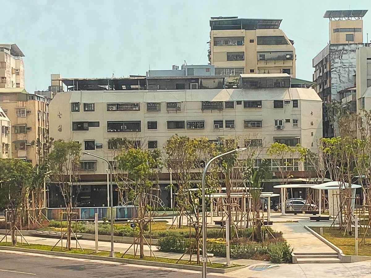 Love River Inn 愛河日央, Taiwan