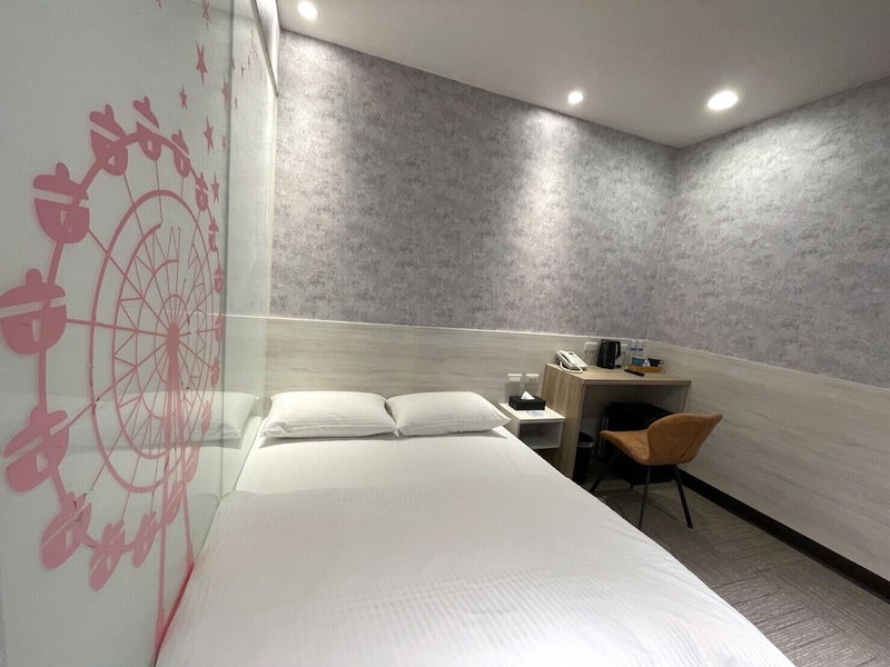 Sky Gate Hotel, Taipei, Taiwan