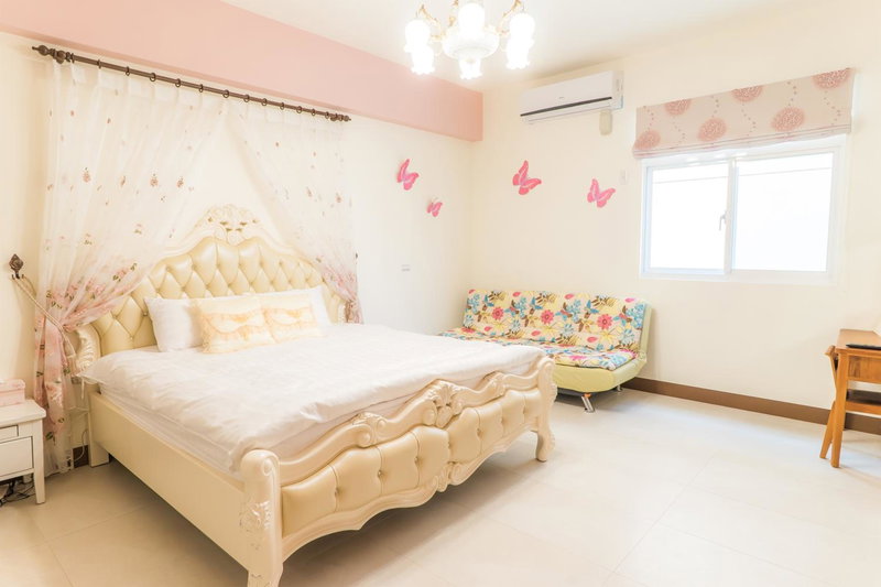 Books & Woods Bed and Breakfast, Taitung City, Taiwan