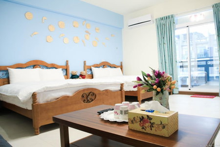 Books & Woods Bed and Breakfast, Taitung City, Taiwan