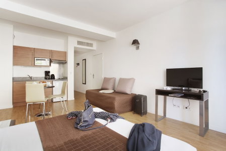 Appart'hôtel Odalys City - Monaco Les Hauts de la Principauté, Menton, France