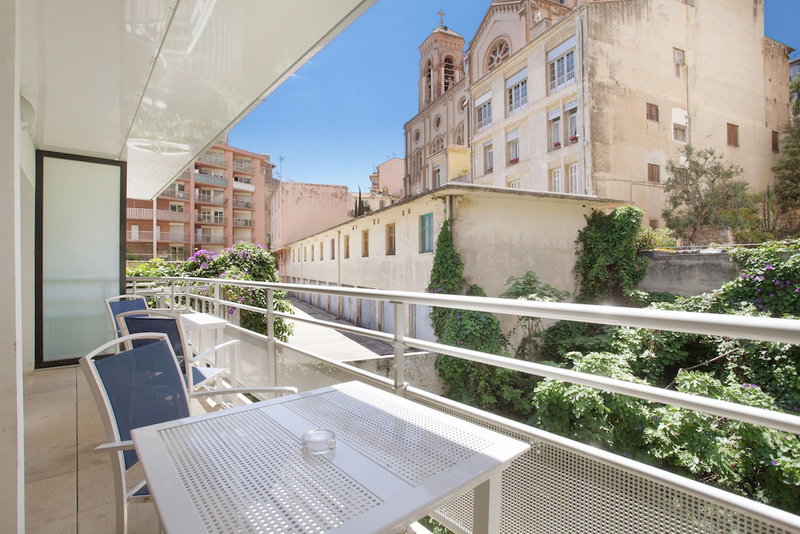 Appart'hôtel Odalys City - Monaco Les Hauts de la Principauté, Menton, France