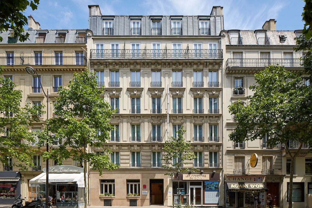 Hôtel Locomo - Gare de Lyon Bastille, France