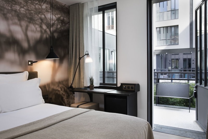 Hotel Les Deux Girafes, Paris, France