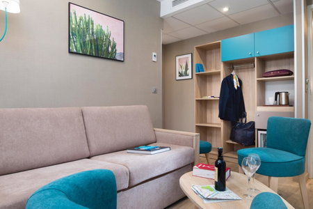 Hotel Daumesnil-Vincennes, Vincennes, France