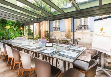 Hotel Daumesnil-Vincennes, Vincennes, France