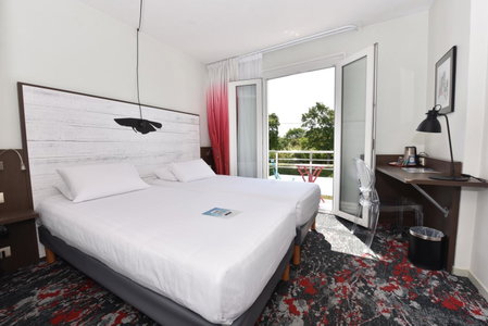 Hôtel Kyriad La Rochelle Centre Ville, La Rochelle, France