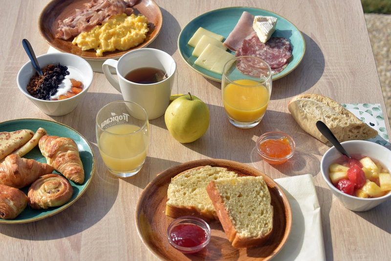 Hôtel Kyriad La Rochelle Centre Ville, La Rochelle, France