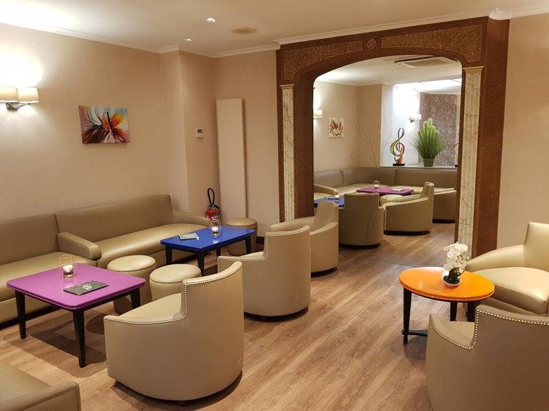 Hotel Champerret Elysees, Levallois-Perret, France