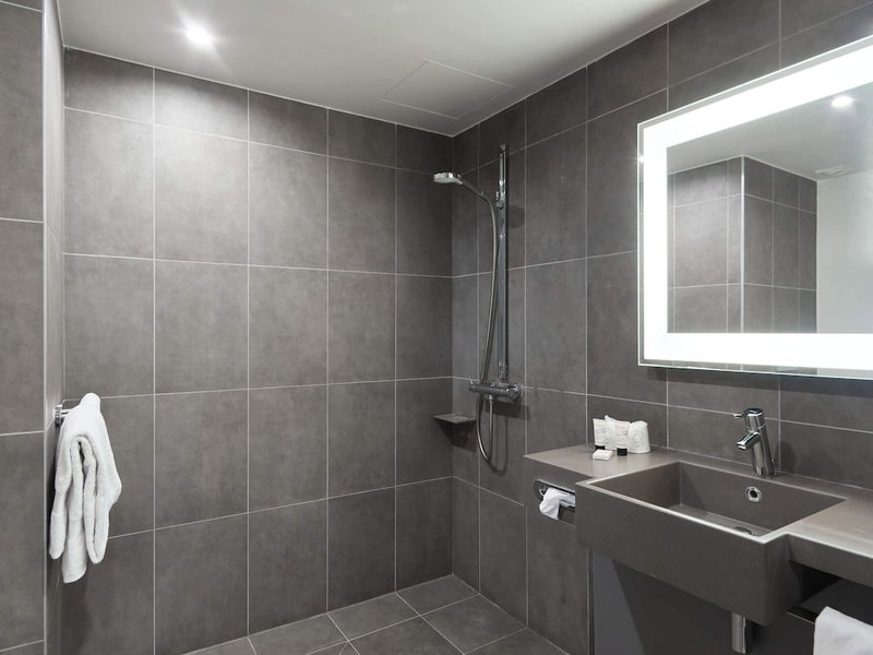 B&B HOTEL Cergy Port, Cergy, France