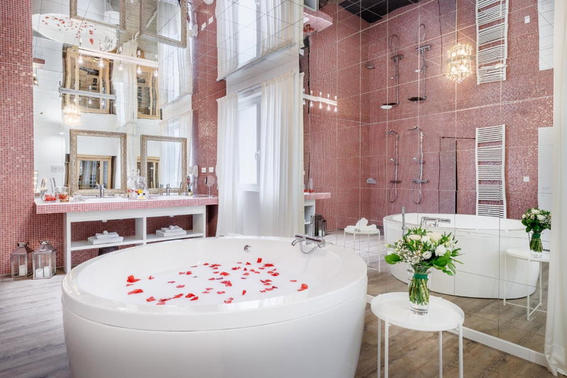 Belfry & Spa by Ligne St Barth, Lourdes, France