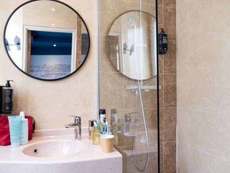 Ibis Styles Paris Batignolles, Clichy, France