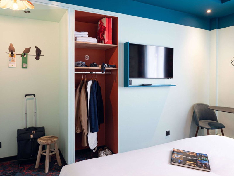 Ibis Styles Paris Batignolles, Clichy, France
