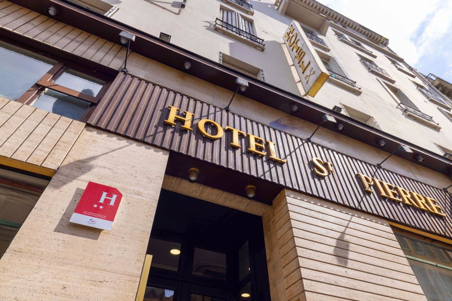 Hôtel Saint Pierre, Paris, France