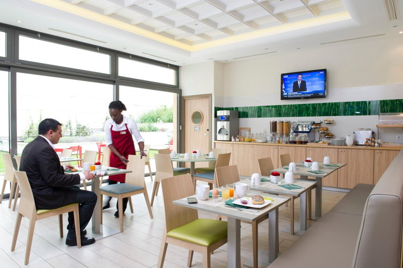 Aparthotel Adagio Paris Vincennes, Vincennes, France