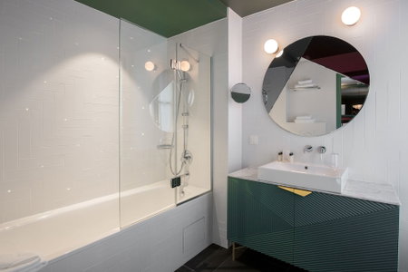 Bob Hotel, Montrouge, France