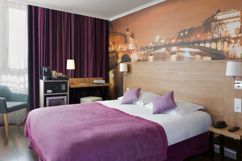 Best Western Rives de Paris La Defense, Courbevoie, France