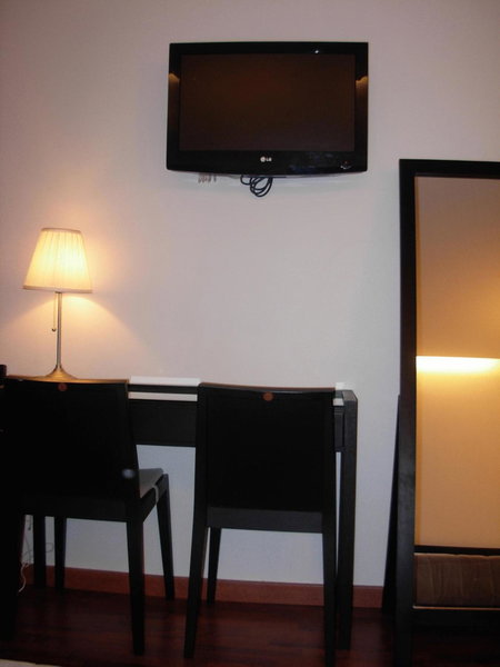 Hotel COSMOTEL MARAIS REPUBLIQUE PARIS, Paris, France