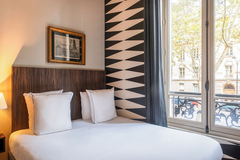 Hôtel Helzear Champs Elysées, Neuilly-sur-Seine, France