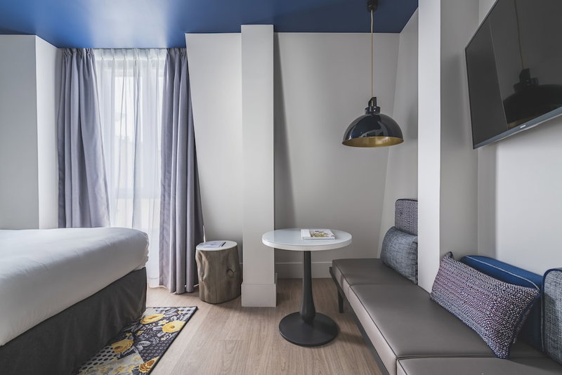 Hôtel Belleval, Clichy, France